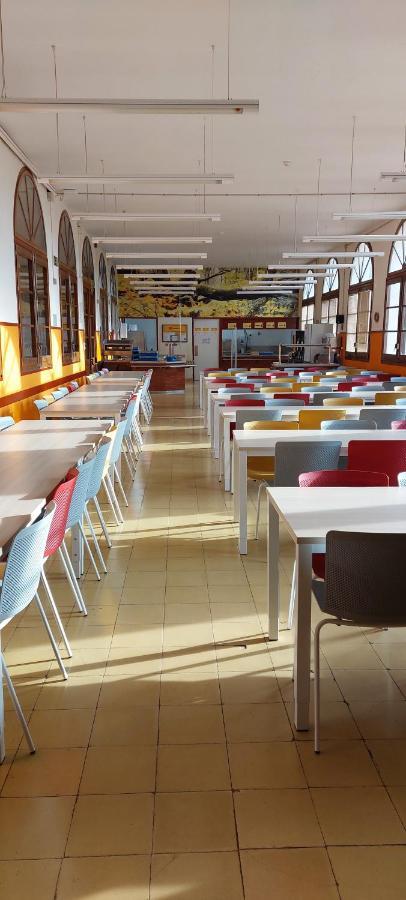 Hostel L'Espluga de Francolí Xanascat Exteriér fotografie